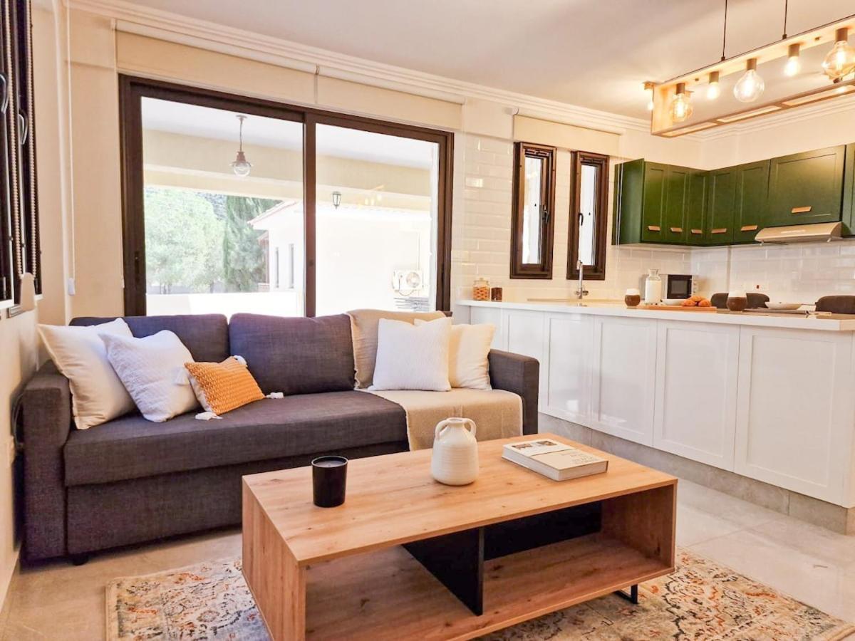 Jasmine Dreams 1Bed Apt Wpool Kouklia Exteriör bild